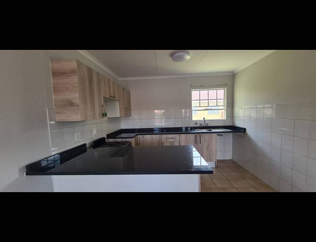 2 BEDROOM APARTMENT FOR SALE IN VORNA VALLEY
